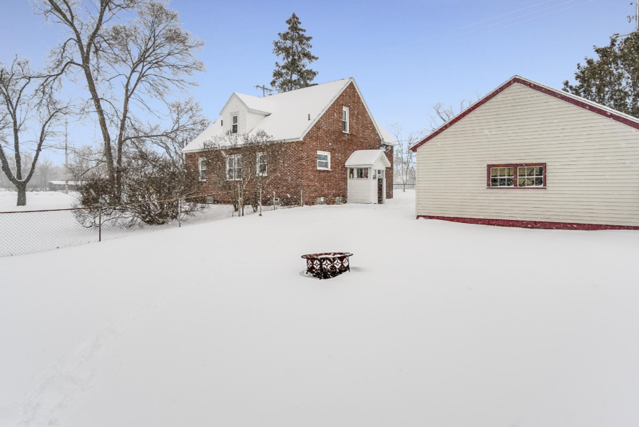 2813 Dawes Road Muskegon, MI 49441 - Photo 26 of 30 DSC07079Blended