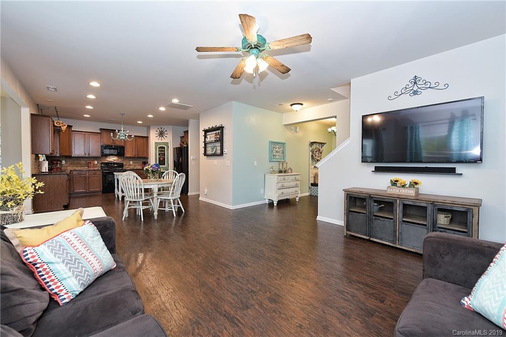 1668 Beleek Ridge Lane Clover, SC 29710 - Photo 10 of 42