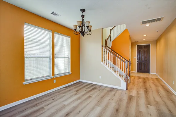 $2,200 | 4814 Mint Trail, Houston, TX 77066