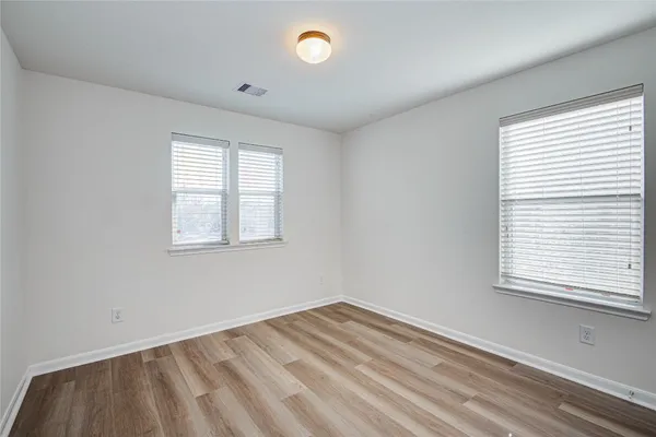 $2,200 | 4814 Mint Trail, Houston, TX 77066