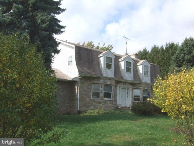 2717 Bachman Road Westminster, MD 21157 - Photo 1 of 22 Exterior (Main)