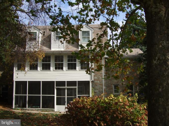 2717 Bachman Road Westminster, MD 21157 - Photo 20 of 22 Screened-in Porch