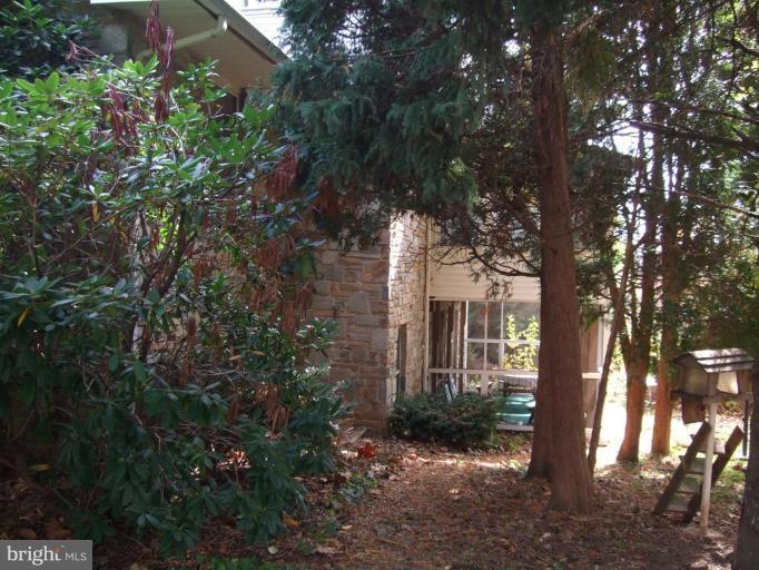 2717 Bachman Road Westminster, MD 21157 - Photo 21 of 22 Rear side view