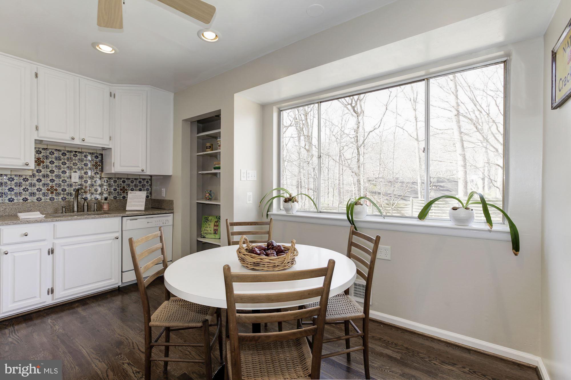 6400 Redwing Road Bethesda, MD 20817 - Photo 18 of 50