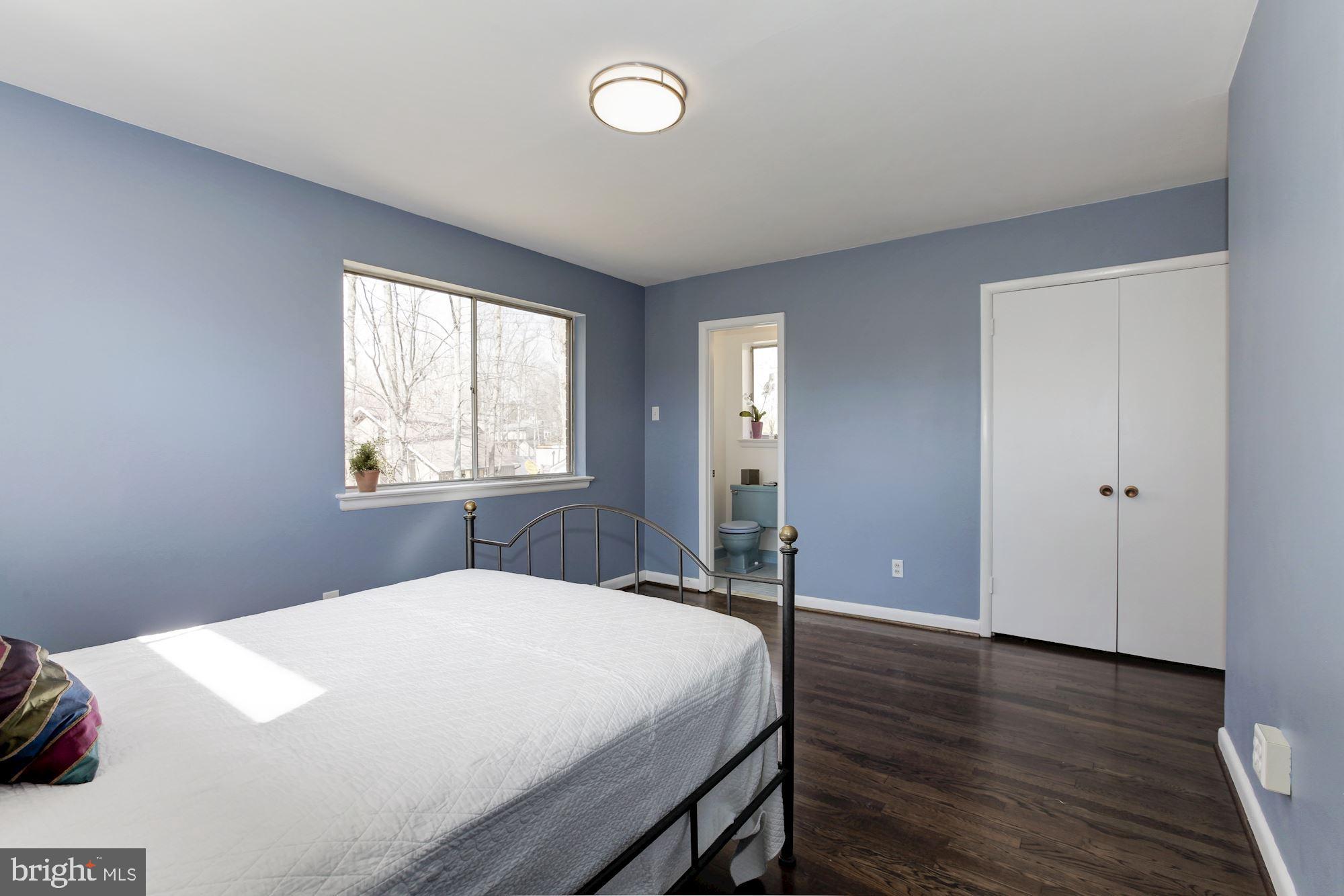 6400 Redwing Road Bethesda, MD 20817 - Photo 25 of 50