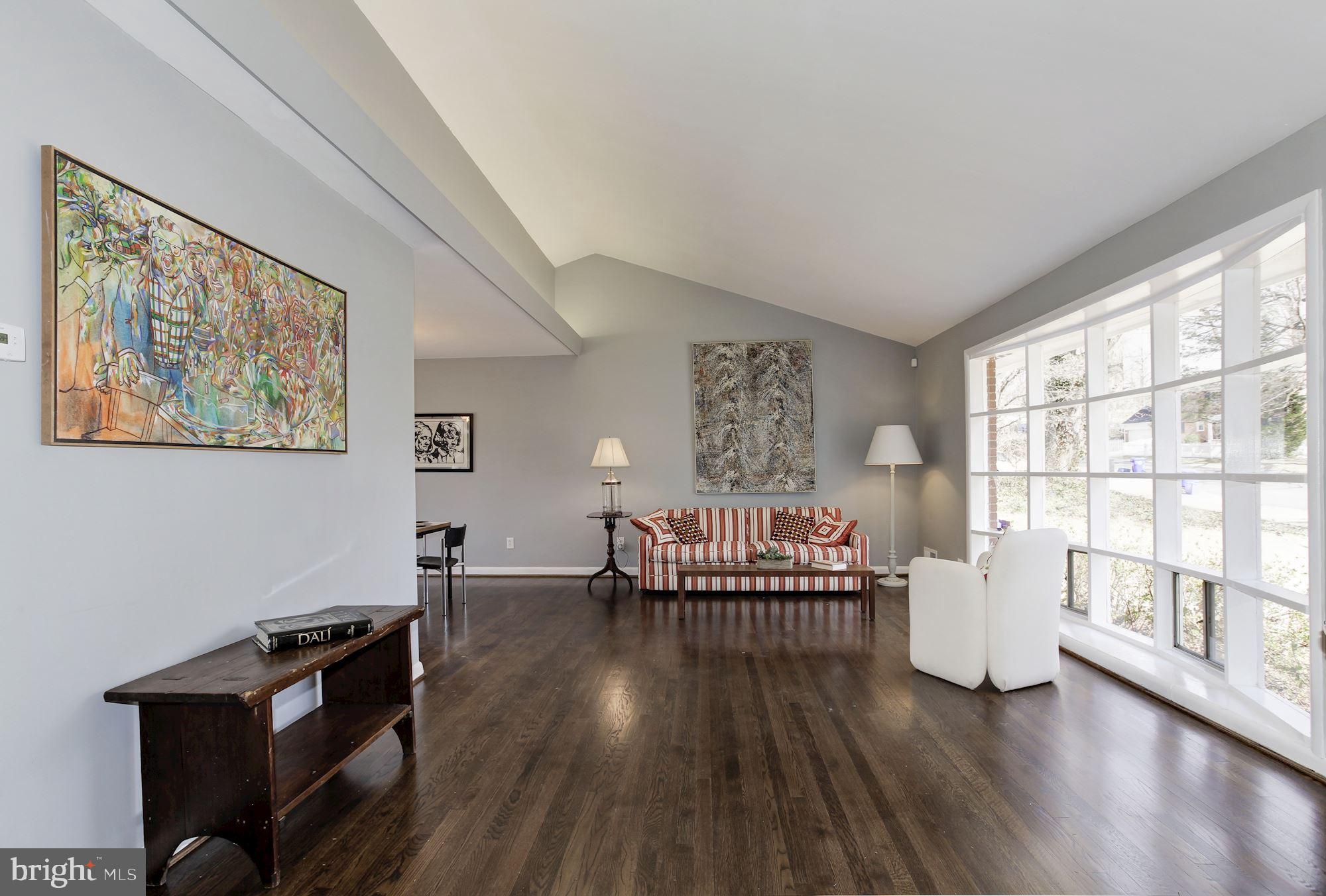 6400 Redwing Road Bethesda, MD 20817 - Photo 9 of 50
