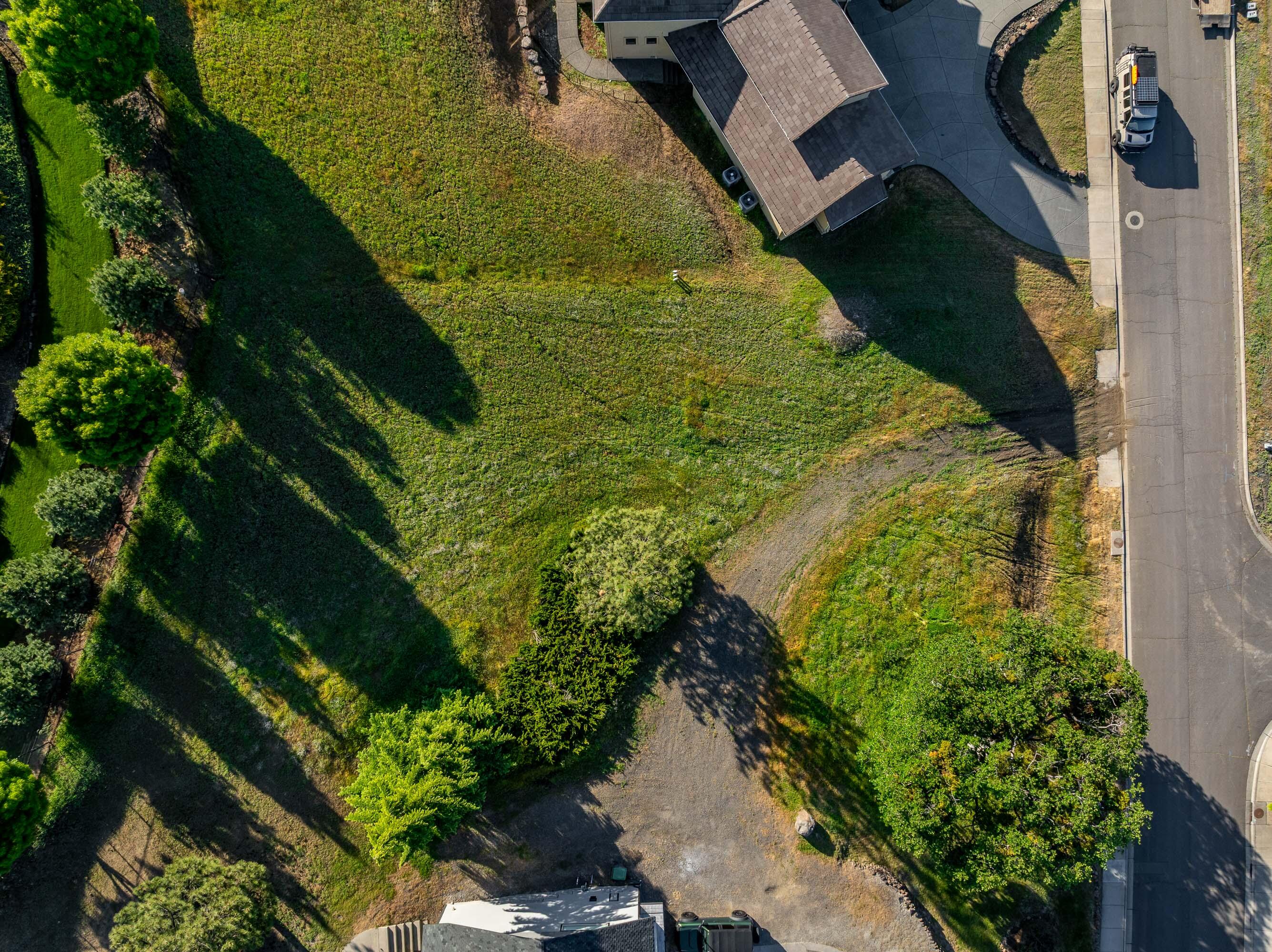5626 Fallbrook Lane Medford, OR 97504 - Photo 5 of 22 Looking down at lot