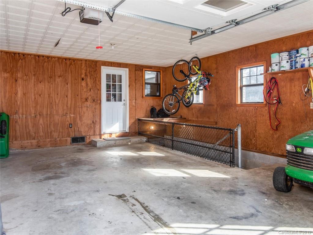 20 Gibson Road, Unit 2 Asheville, NC 28804 - Photo 29 of 31 Gallery Image 29