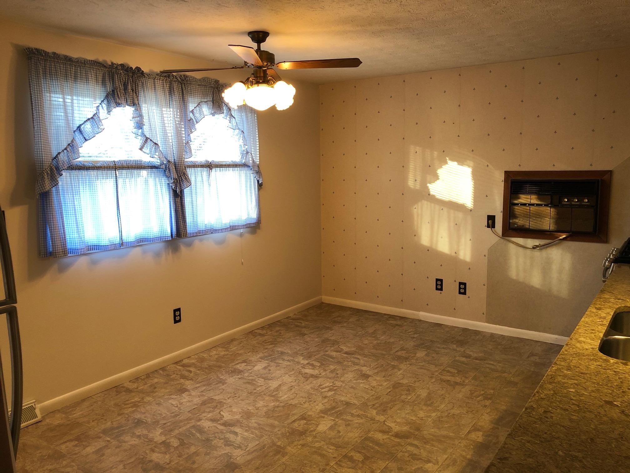 469 Weston Road Manchester, NH 03103 - Photo 7 of 25 Gallery Image 7