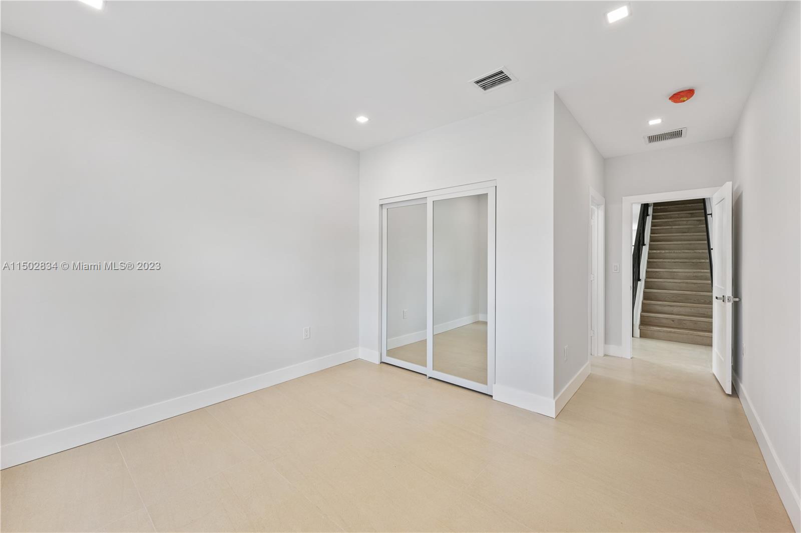 Allapattah Miami, FL 33142 - Photo 13 of 26 a view of an empty room