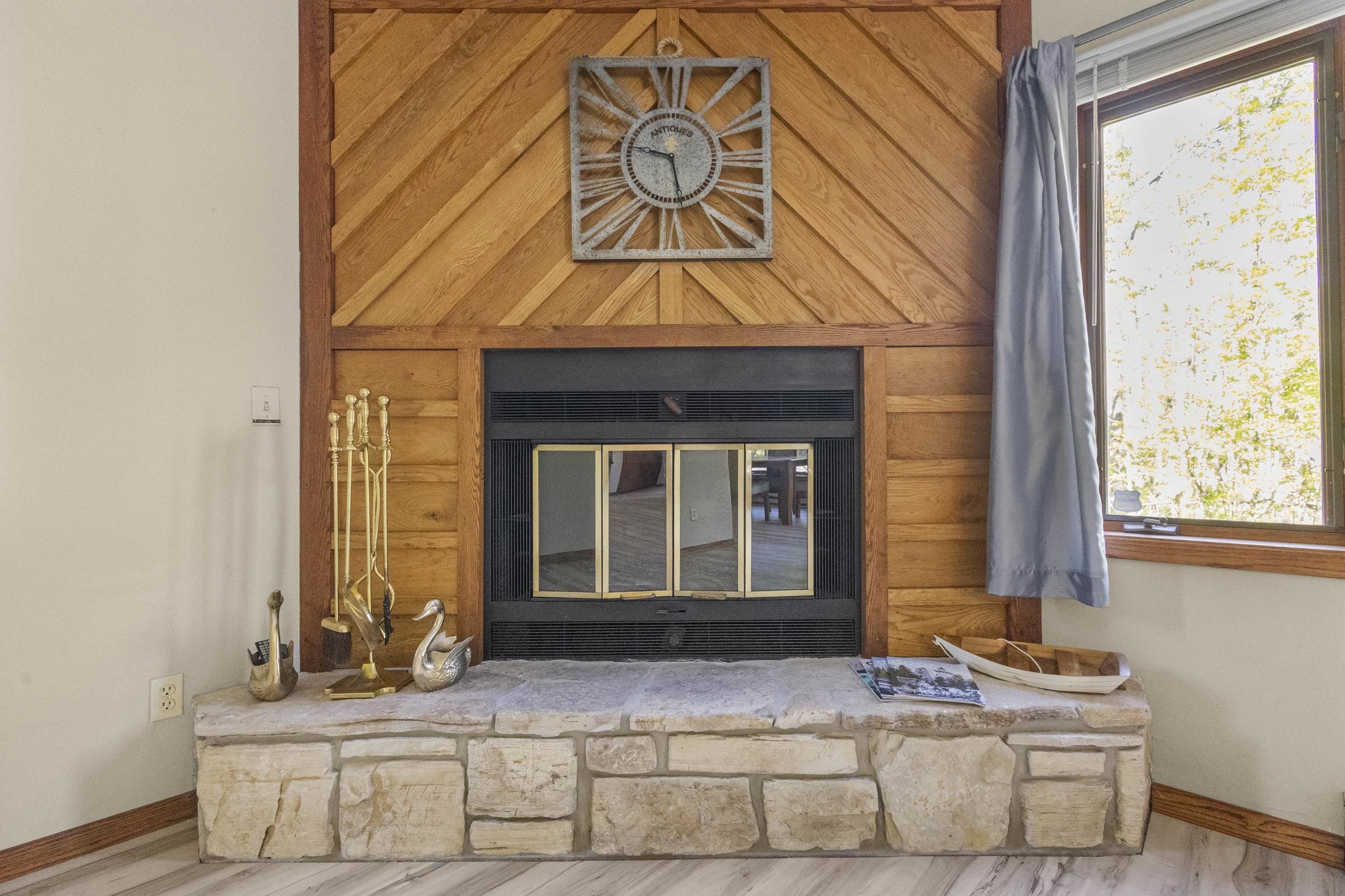7733 Sleepy Hollow Road Egg Harbor, WI 54209 - Photo 19 of 38