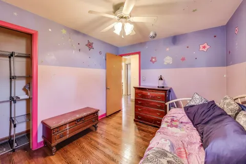 $379,000 | 6936 West Oakton Court, Niles, IL 60714