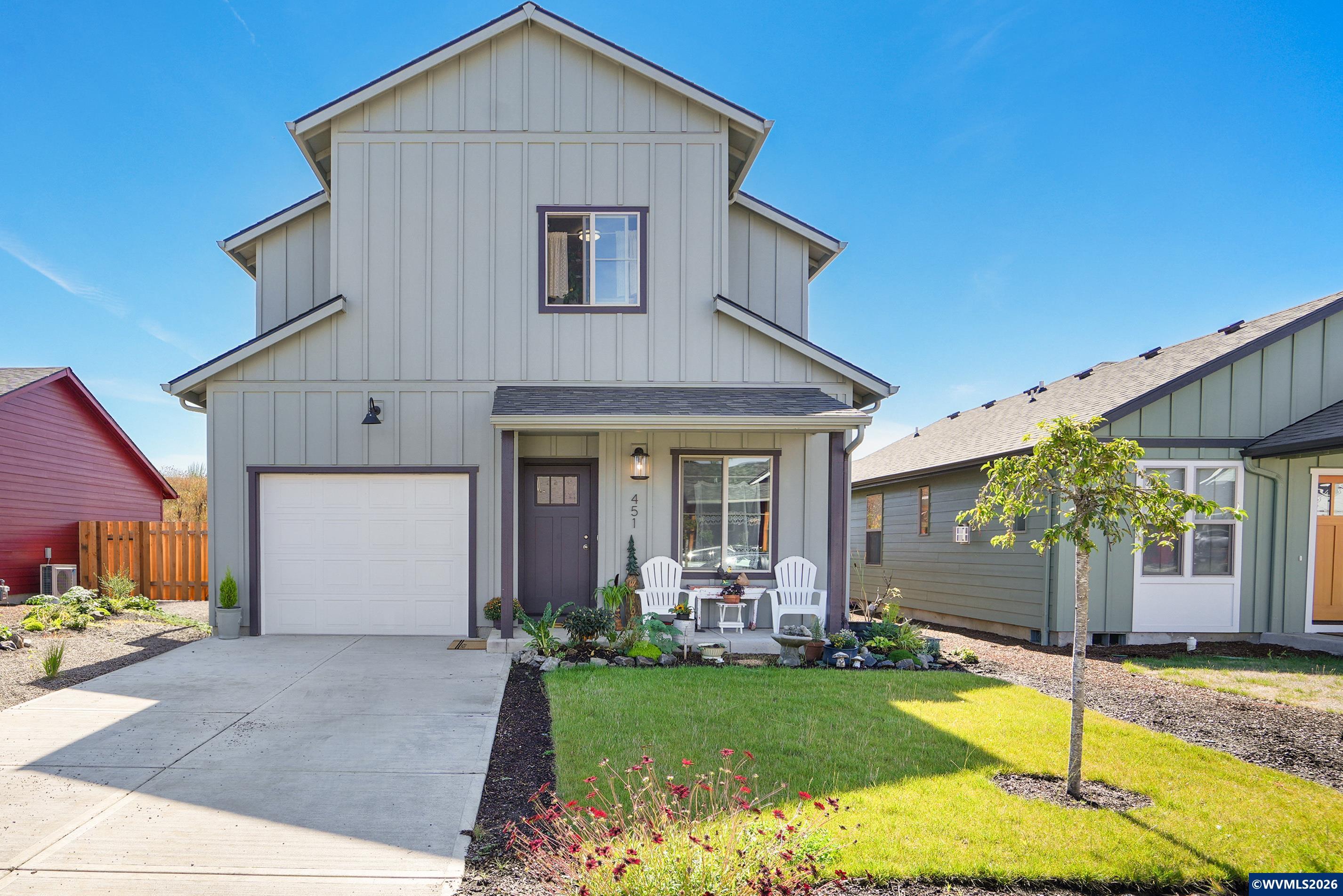 451 Southwest Rose Avenue Dallas, OR 97338 - Photo 1 of 33