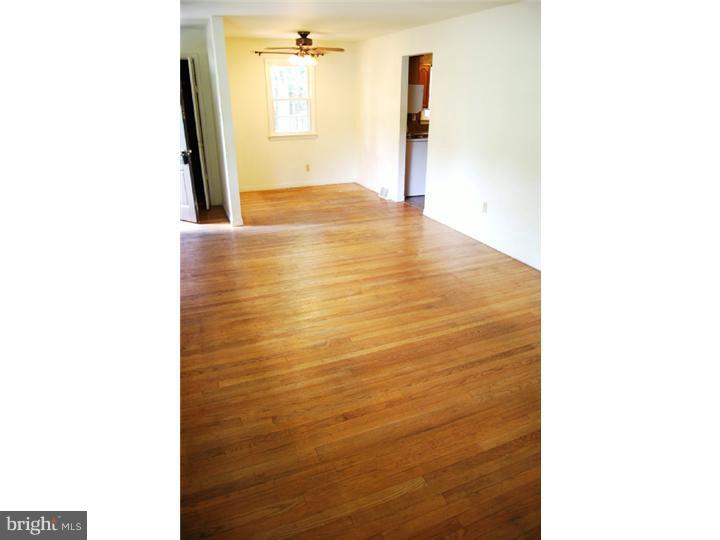 170 Stagecoach Road Turnersville, NJ 08012 - Photo 7 of 11 Gallery Image 7