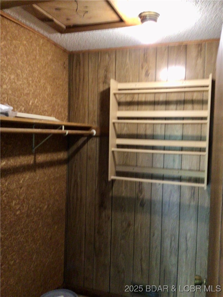 10796 Fairground Road Versailles, MO 65084 - Photo 24 of 36