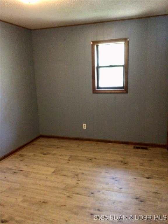 10796 Fairground Road Versailles, MO 65084 - Photo 25 of 36