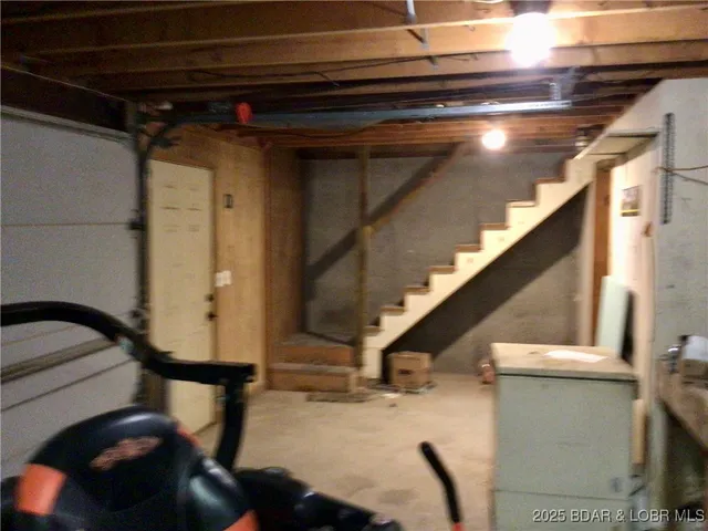 $210,000 | 10796 Fairground Road, Versailles, MO 65084