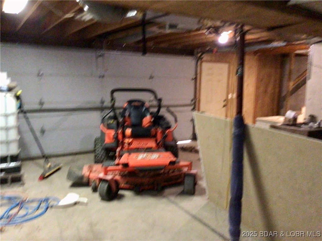 10796 Fairground Road Versailles, MO 65084 - Photo 31 of 36