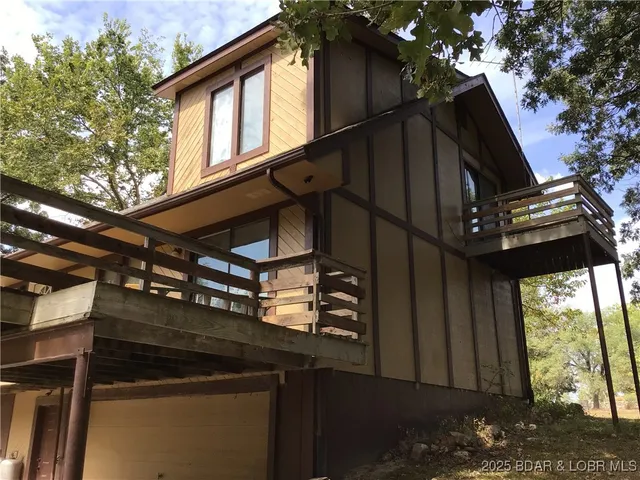 $210,000 | 10796 Fairground Road, Versailles, MO 65084