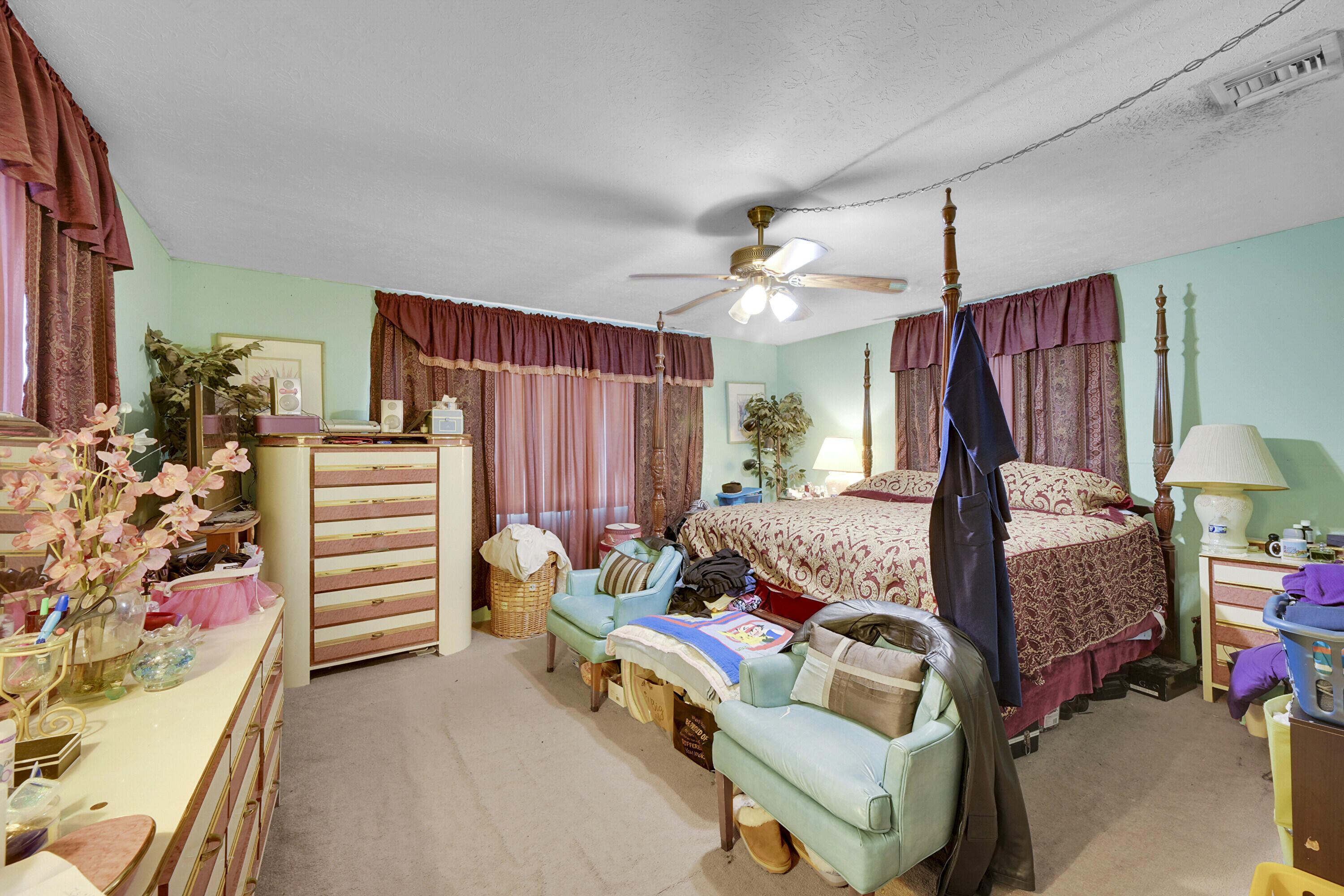 1445 West 34th Street Riviera Beach, FL 33404 - Photo 11 of 23 19_primary bedroom
