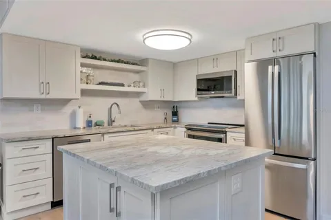 $599,000 | 17580 Gulf Boulevard, Unit 403, Redington Shores, FL 33708