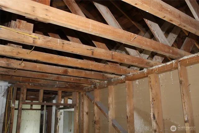 $62,900 | 113 Lutcher Avenue, Lind, WA 99341