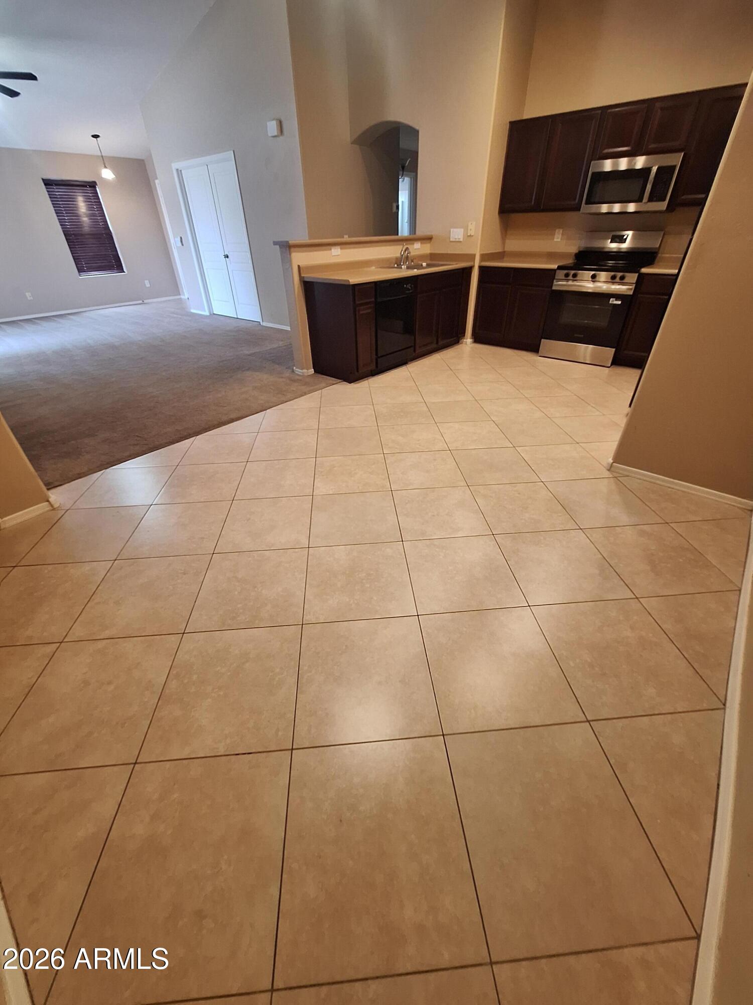 19485 North Madison Road Maricopa, AZ 85139 - Photo 10 of 29 20260814_135455