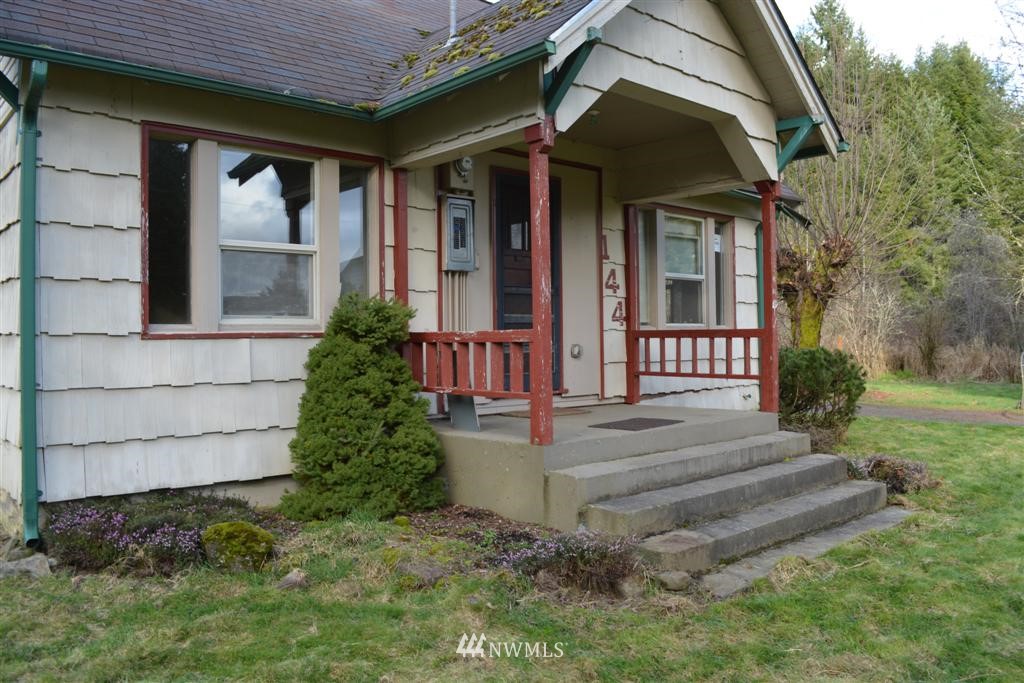 144 Roe Road Winlock, WA 98596 - Photo 1 of 19