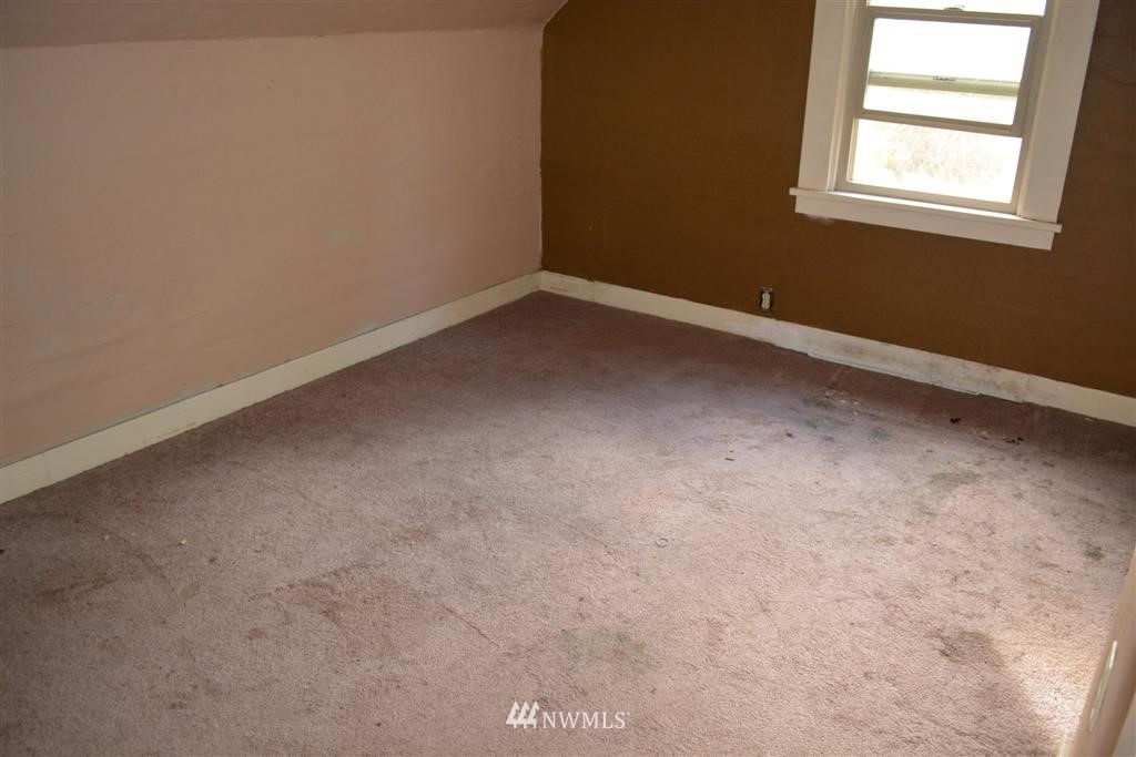 144 Roe Road Winlock, WA 98596 - Photo 14 of 19