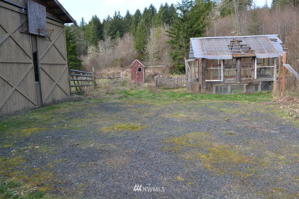 144 Roe Road Winlock, WA 98596 - Photo 8 of 19