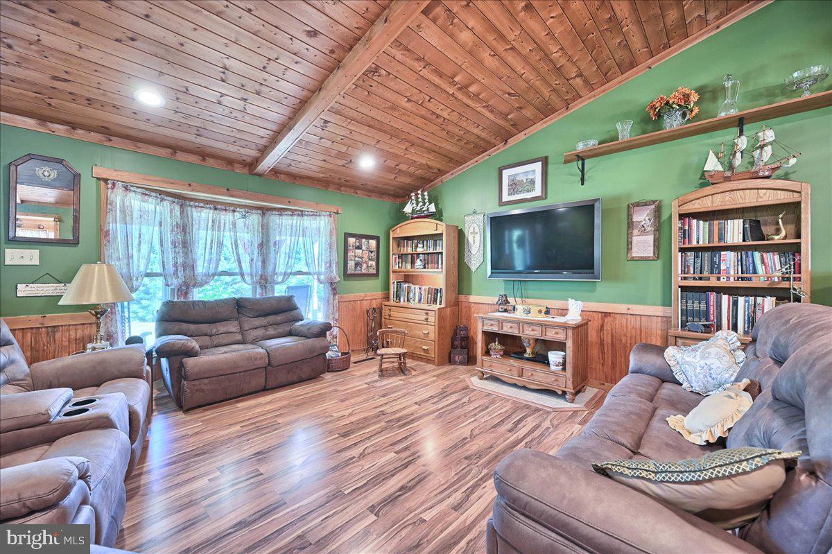 1396 Perry Valley Road Liverpool, PA 17045 - Photo 5 of 44 Gallery Image 5