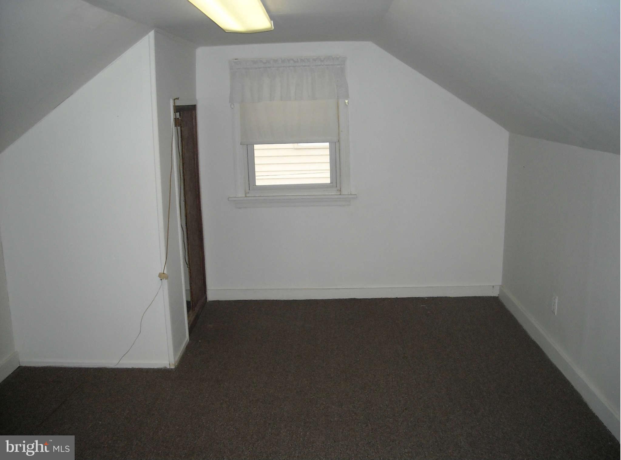 823 South Woodlynn Road Baltimore, MD 21221 - Photo 9 of 23 Bedroom
