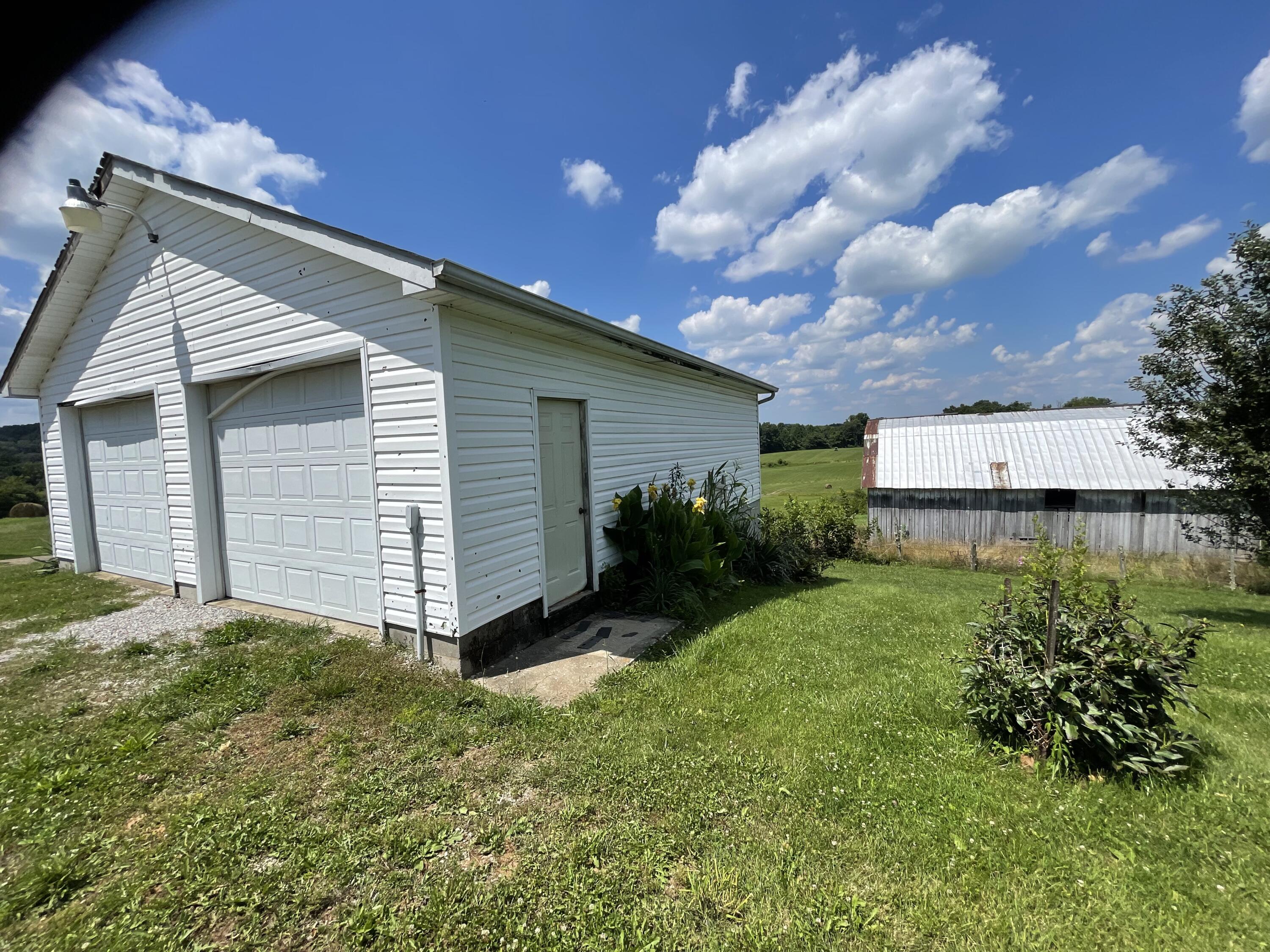 850 East Langdon Road Science Hill, KY 42553 - Photo 46 of 58 8C91F9F5-B01A-4BAA-89DF-33A5C74F7A01
