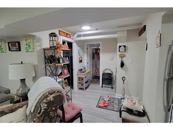$2,145 | 732 West Roscoe Street, Unit NGD, Chicago, IL 60657