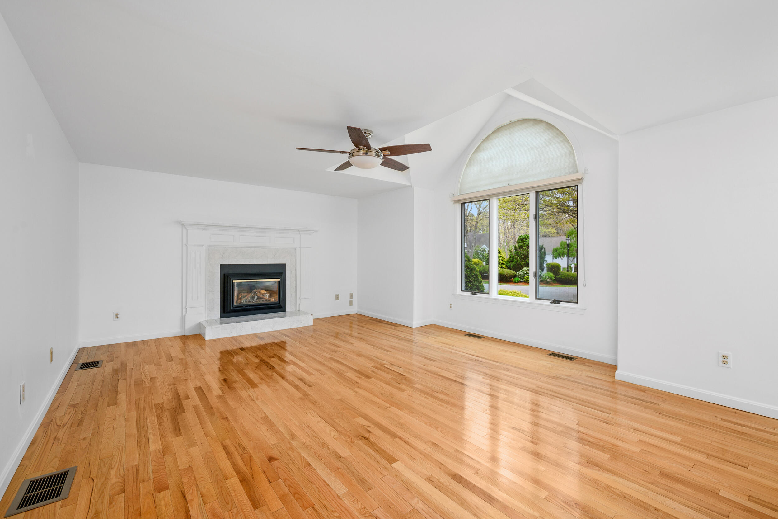 100 Statice Lane Hyannis, MA 02601 - Photo 7 of 49 8_dsc_4225