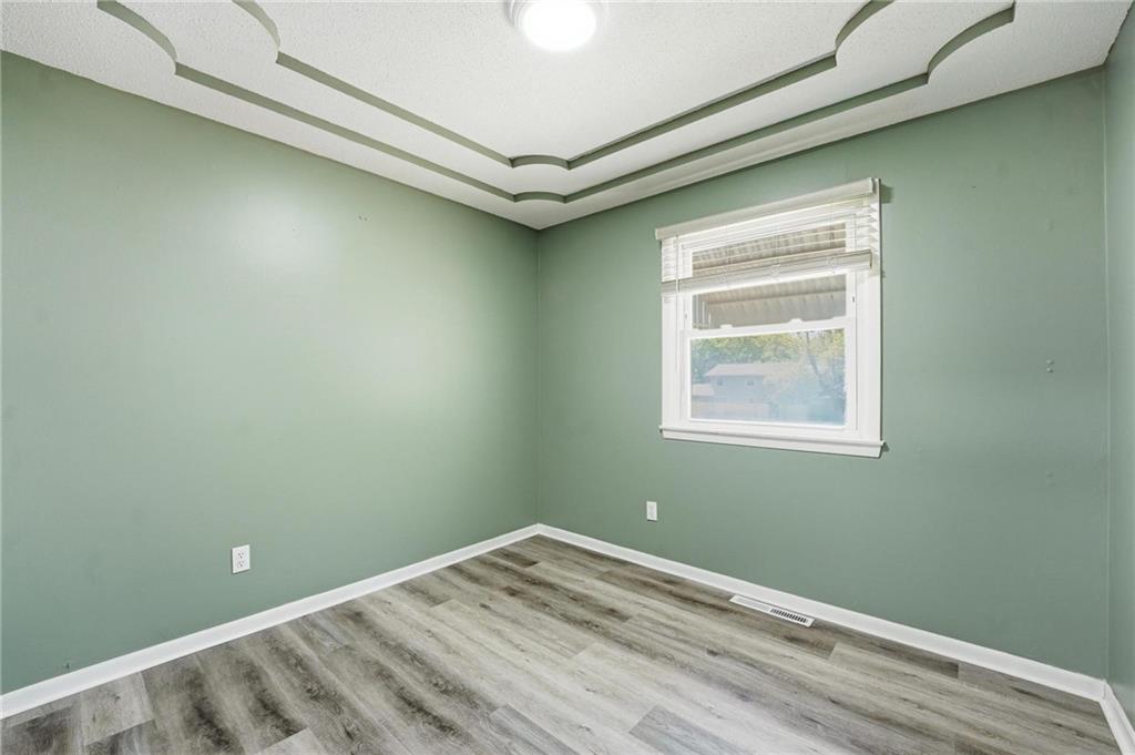 9005 Blue Ridge Boulevard Kansas City, MO 64138 - Photo 23 of 37