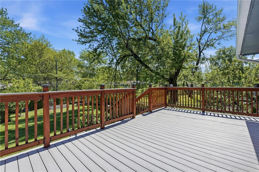 9005 Blue Ridge Boulevard Kansas City, MO 64138 - Photo 30 of 37