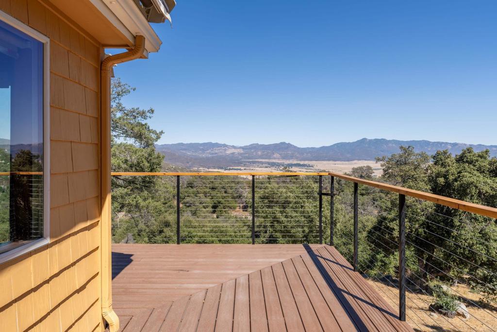 25770 East Grade Road Santa Ysabel, CA 92070 - Photo 11 of 75 a view of balcony with mountain view