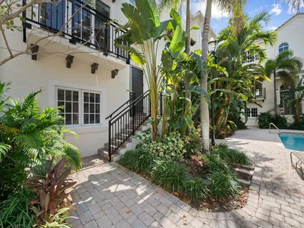 $650,000 | 510 Southeast 7th Street, Unit 401, Fort Lauderdale, FL 33301