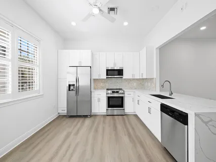 $650,000 | 510 Southeast 7th Street, Unit 401, Fort Lauderdale, FL 33301