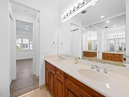 $650,000 | 510 Southeast 7th Street, Unit 401, Fort Lauderdale, FL 33301