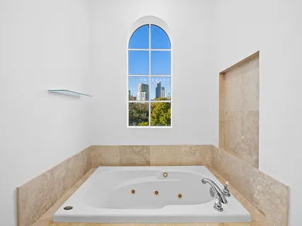 $650,000 | 510 Southeast 7th Street, Unit 401, Fort Lauderdale, FL 33301