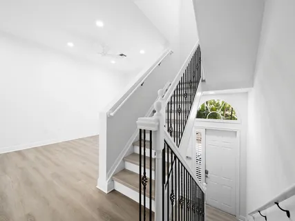 $650,000 | 510 Southeast 7th Street, Unit 401, Fort Lauderdale, FL 33301