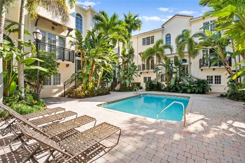 $650,000 | 510 Southeast 7th Street, Unit 401, Fort Lauderdale, FL 33301