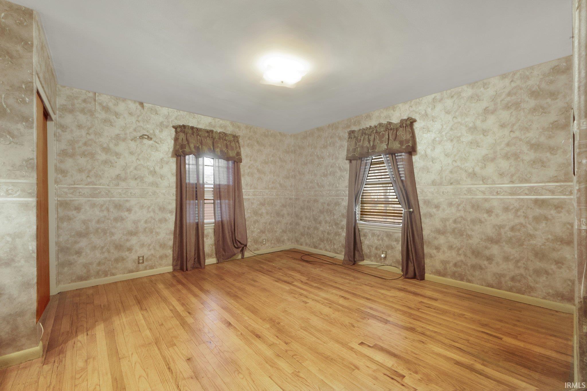 1220 Main Street Rochester, IN 46975 - Photo 8 of 36
