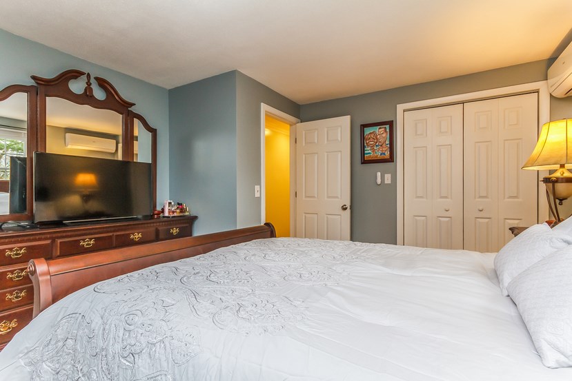 24 Barnesdale Road Nashua, NH 03062 - Photo 28 of 40