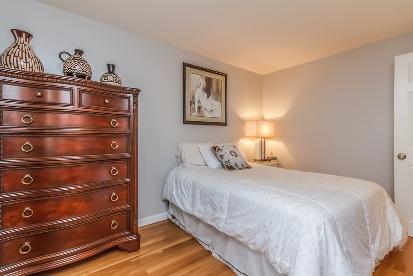 24 Barnesdale Road Nashua, NH 03062 - Photo 35 of 40
