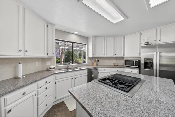 $875,000 | 9509 Quarter Horse Lane, Palo Cedro, CA 96073