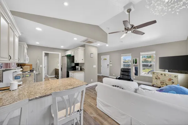 $875,000 | 9509 Quarter Horse Lane, Palo Cedro, CA 96073