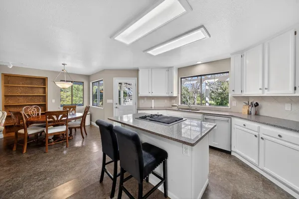 $875,000 | 9509 Quarter Horse Lane, Palo Cedro, CA 96073